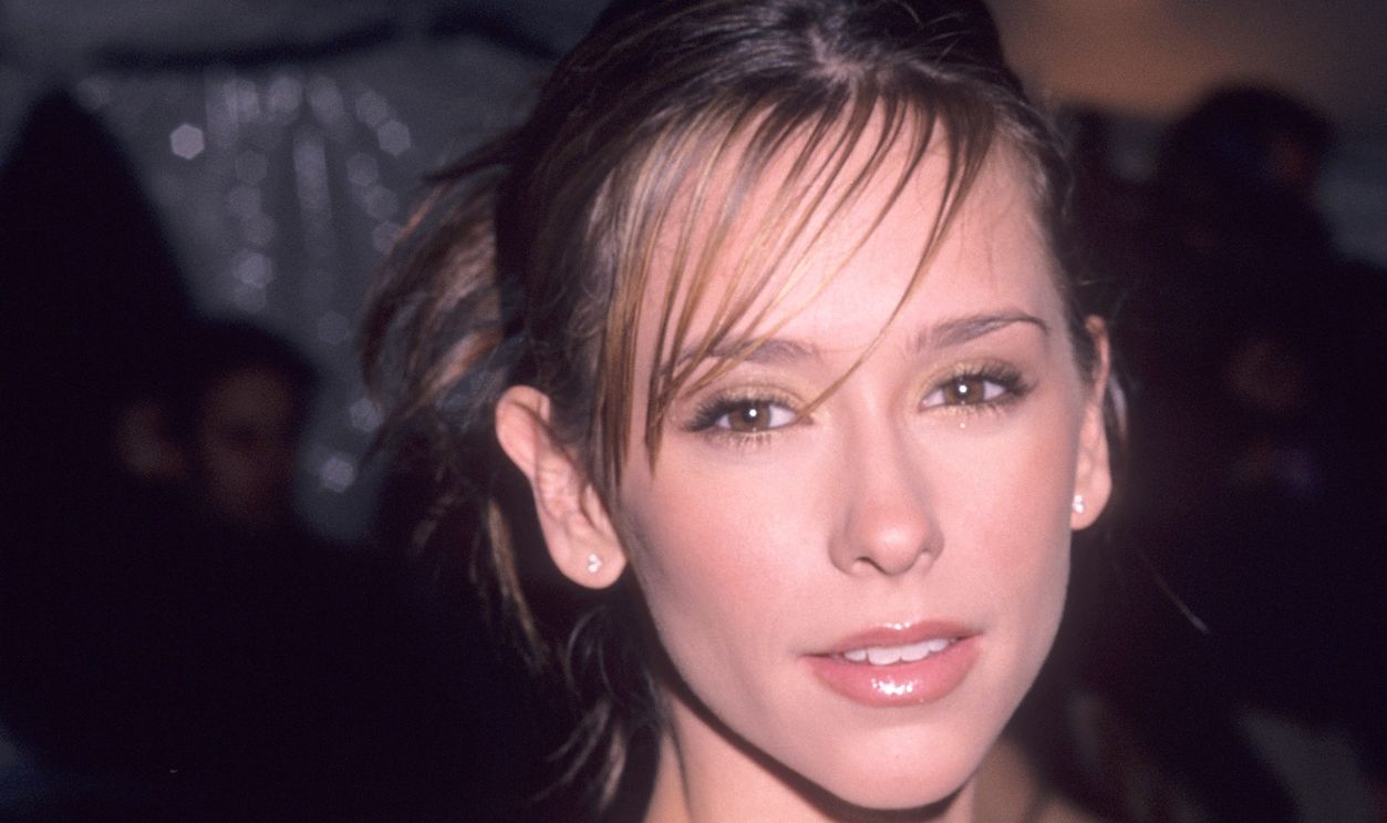 Actress Jennifer Love Hewitt attends the Metropolitan Museum of Art's Costume Institute Gala Exhibiton of