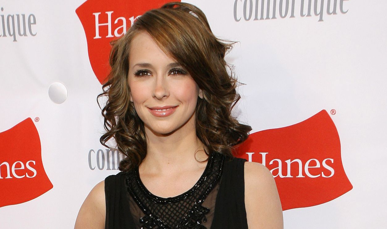 Jennifer Love Hewitt during Hanes Comfortique On Melrose Place at Hanes Boutique in Los Angeles, California, United States.