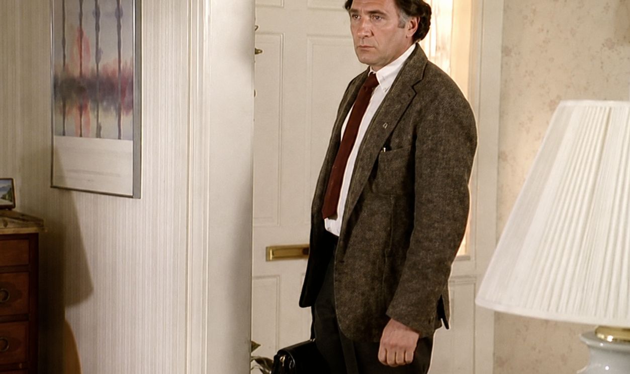 Screenshot from Dear John (1988-1992)