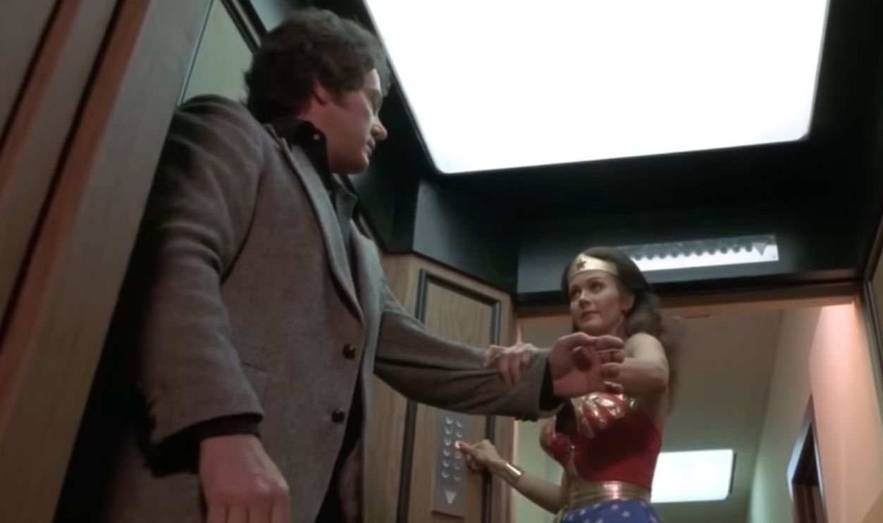 Screenshot from Wonder Woman (1975-1979) 