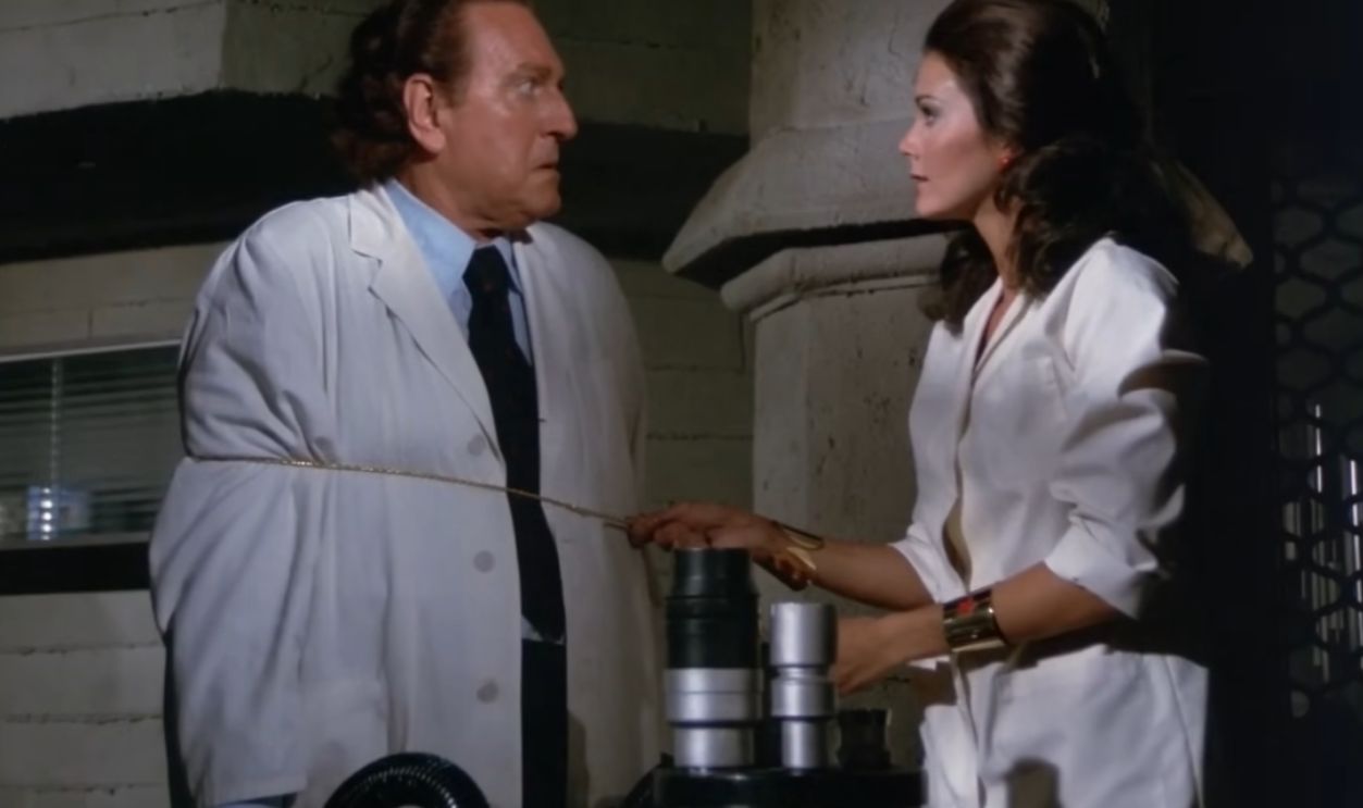 Screenshot from Wonder Woman (1975-1979) 