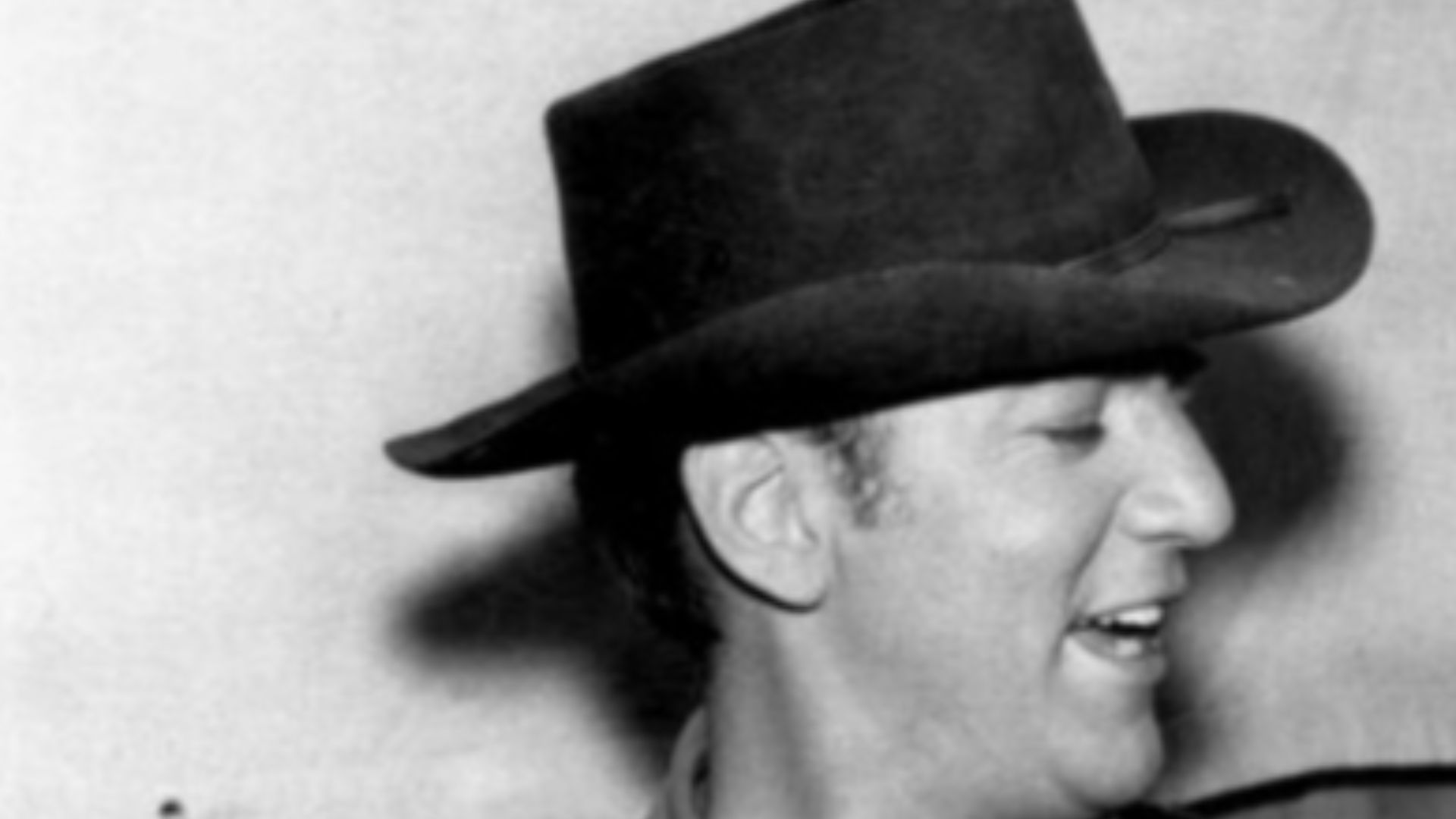Photo of guest stars Bobby Darin and Betsy Hale from the television program Wagon Train.