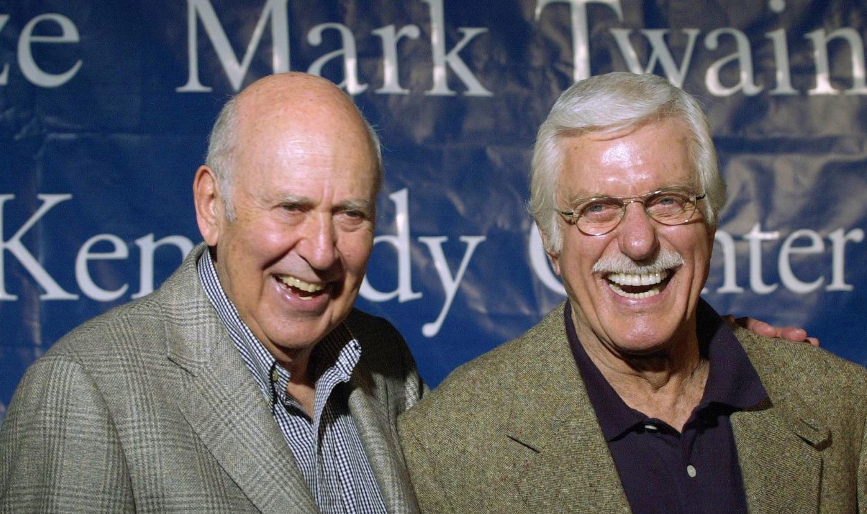 Kennedy Center Mark Twain Prize recipient comedian WASHINGTON, : Kennedy Center Mark Twain Prize recipient comedian, director and produccer Carl Reiner (L) answers questions with actor Dick Van Dyke during a press conference at the rehearsal for the celebration this evening 24 October 2000 at the Kennedy Center. An All-star cast of friends of Reiner will perform 24 October 2000 in the Kennedy Center Celebration of American Humor and Mark Twain Prize.