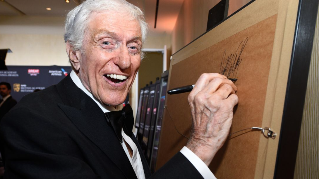 2017 AMD British Academy Britannia Awards Presented by American Airlines And Jaguar Land Rover - Portrait Room BEVERLY HILLS, CA - OCTOBER 27: Dick Van Dyke attends the 2017 AMD British Academy Britannia Awards Presented by American Airlines And Jaguar Land Rover at The Beverly Hilton Hotel on October 27, 2017 in Beverly Hills, California.