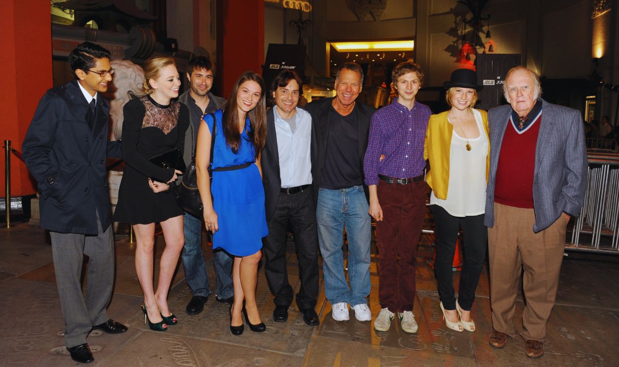 Gettyimages - 92704847, AFI FEST 2009 Day 5 LOS ANGELES, CA - NOVEMBER 03: (L-R) Actors Adhir Kalyan, Portia Doubleday, screenwriter Gustin Nash, co-producers Miranda Freiberg, Steve Longi, producer David Permut, actors Michael Cera, Ari Graynor and M. Emmet Walsh arrive at the AFI FEST 2009 screening of