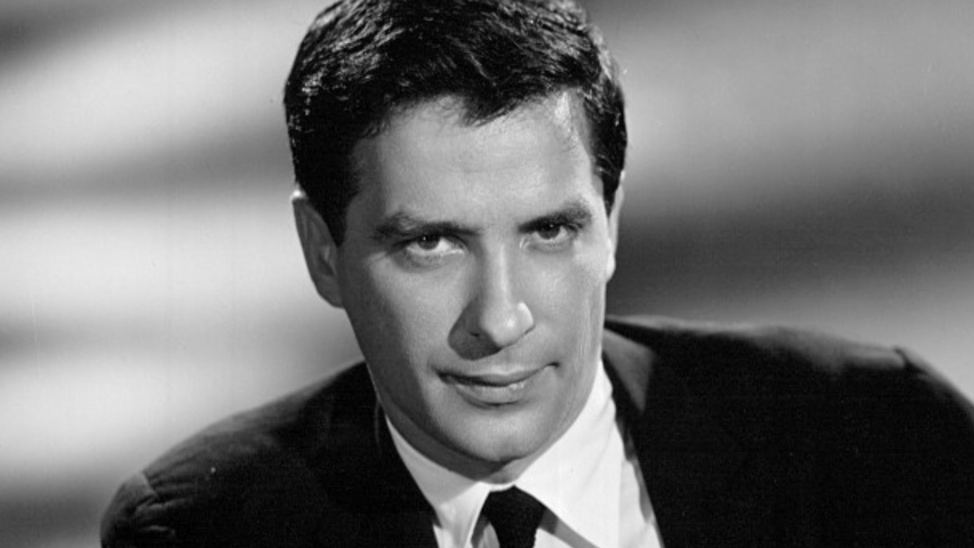 Photo of John Cassavetes as Johnny Staccato from the television program of the same name.