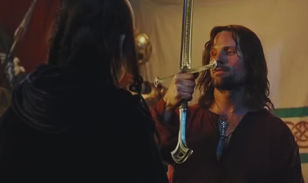 Screenshot from The Lord of the Rings: The Return of the King (2003)