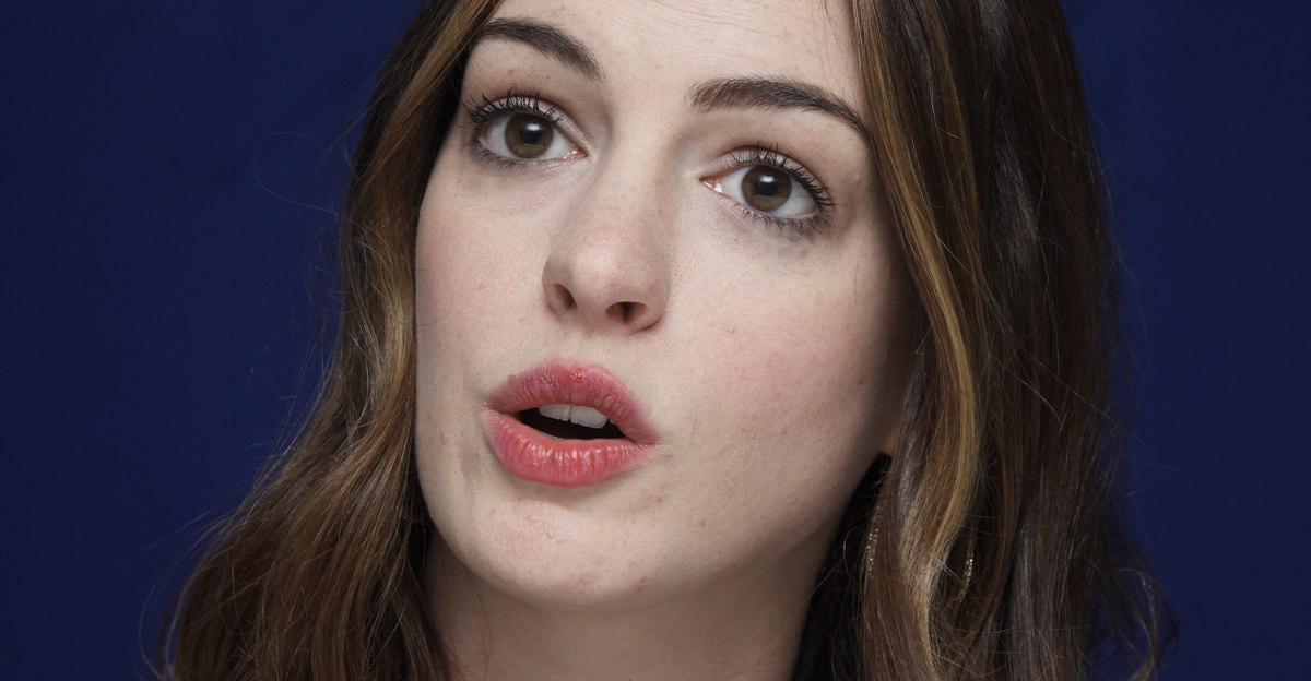 Anne Hathaway talking mid-sentence