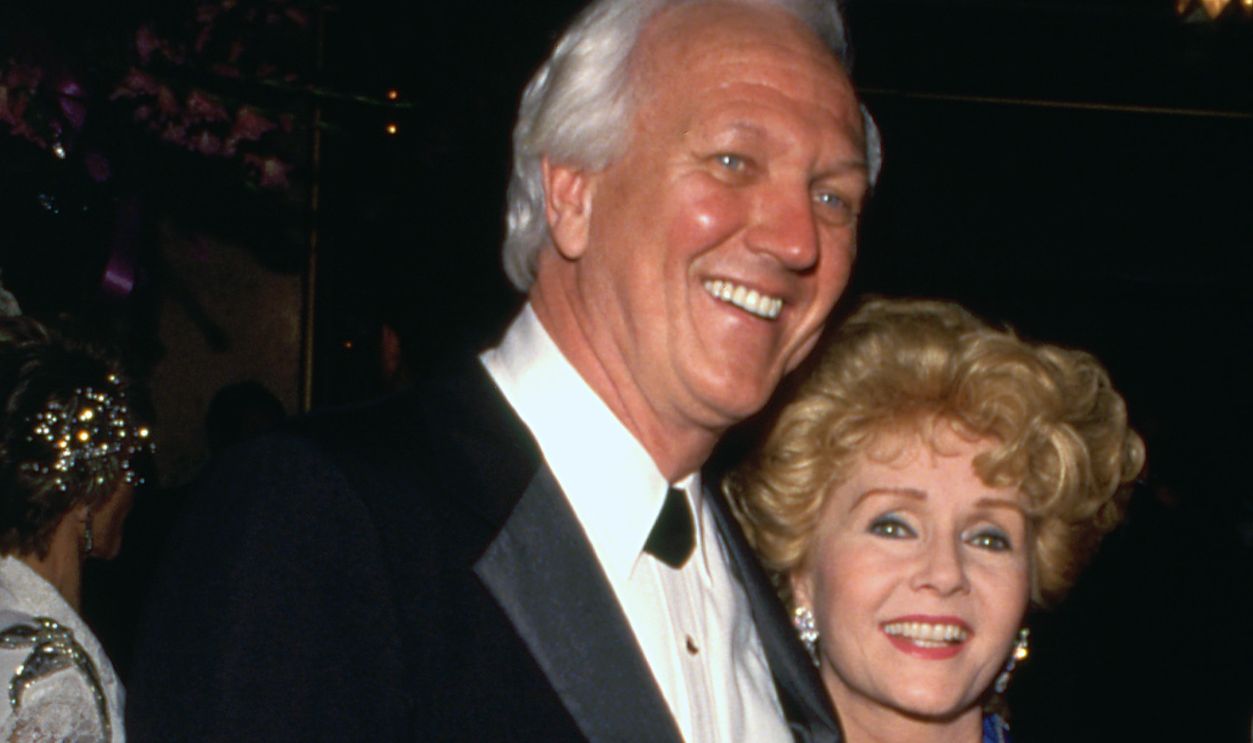 Debbie Reynolds Richard Hamlett and Debbie Reynolds October 1990. 