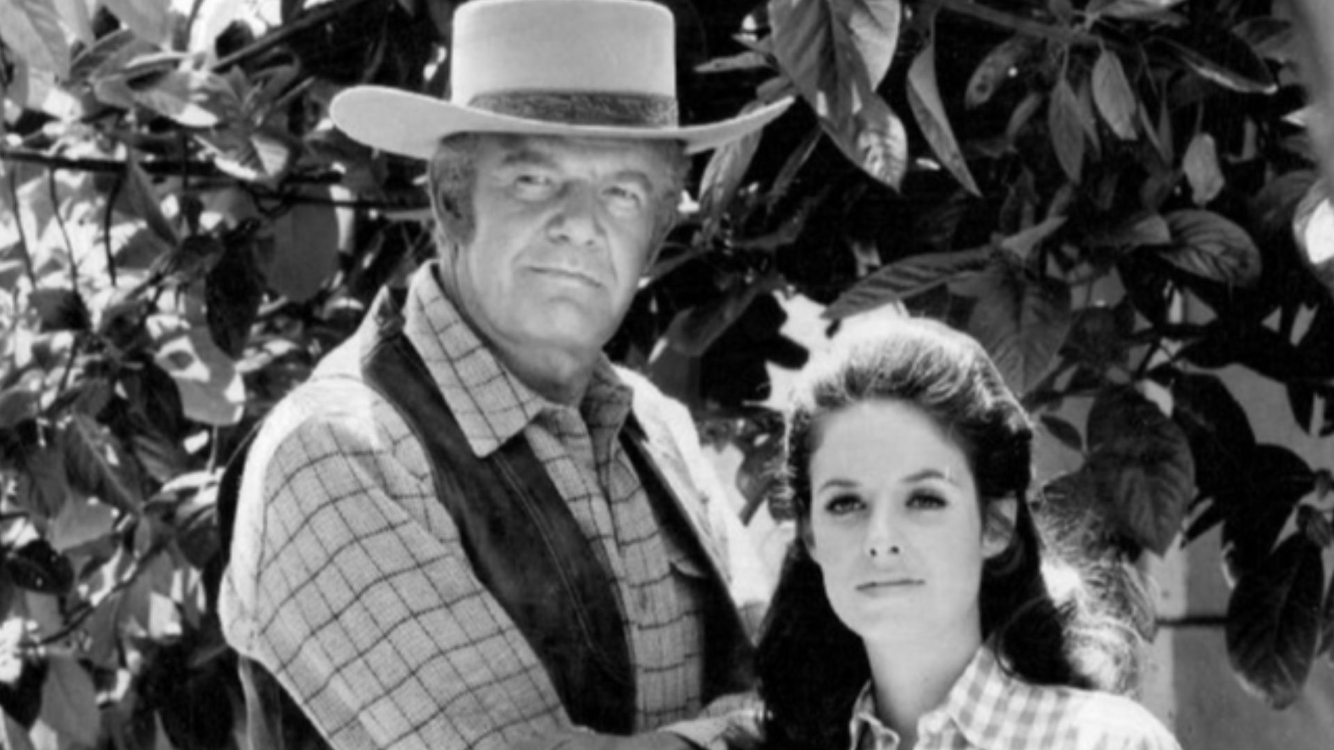 Photo of Andrew Duggan and Elizabeth Baur from the premiere of the television program Lancer.