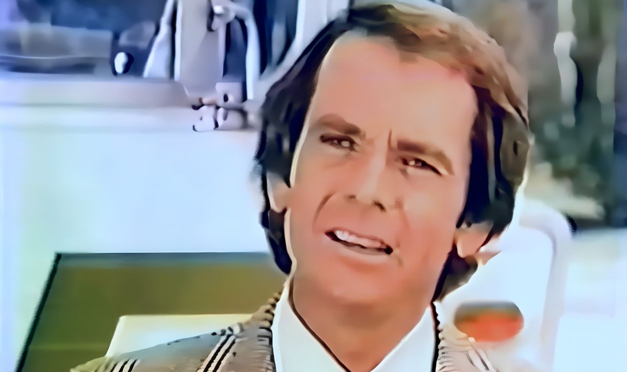 Screenshot from Good Heavens (1976) 