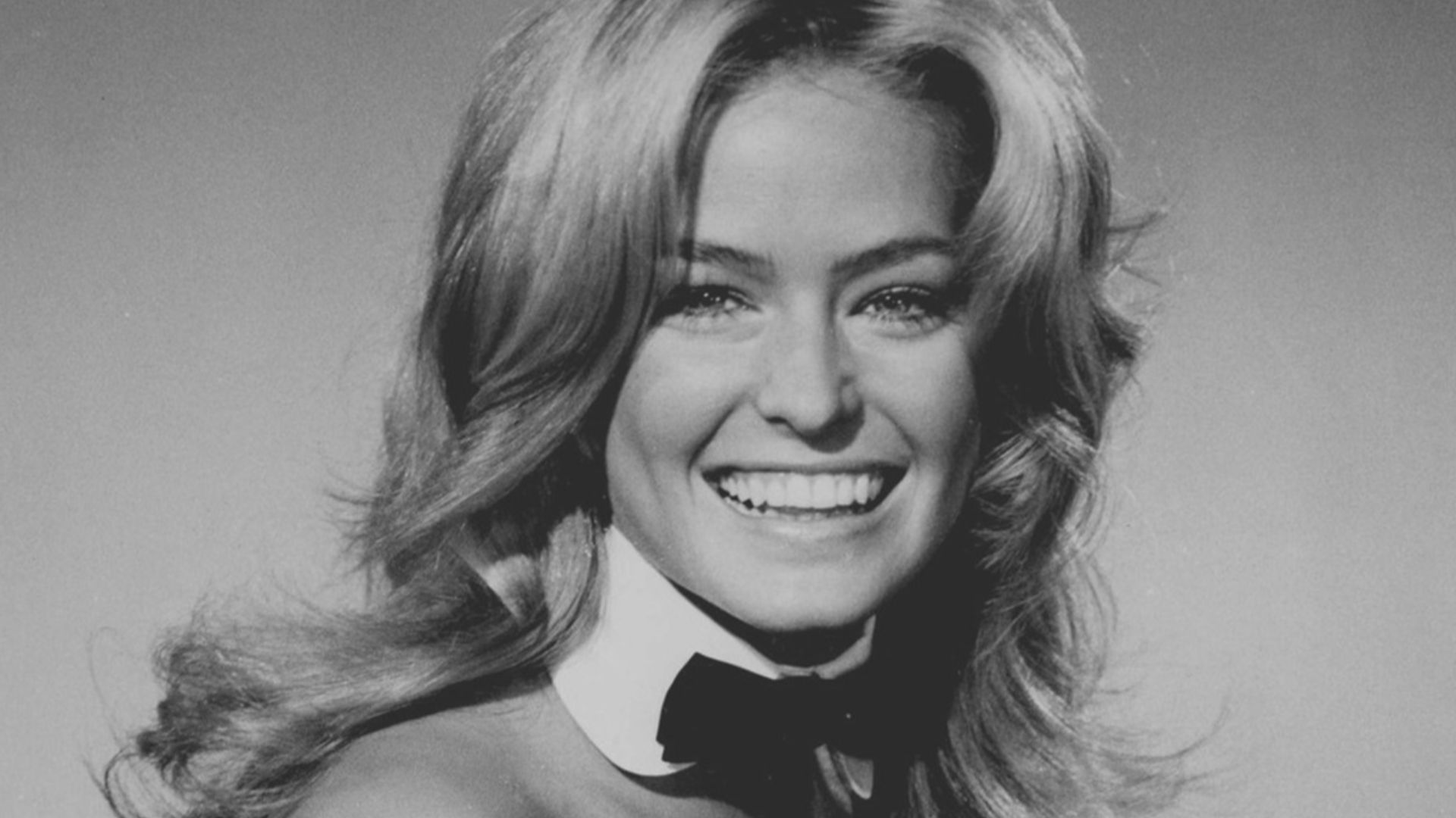 Studio portrait of actress Farrah Fawcett for the 1971 TV movie, The Feminist and the Fuzz.