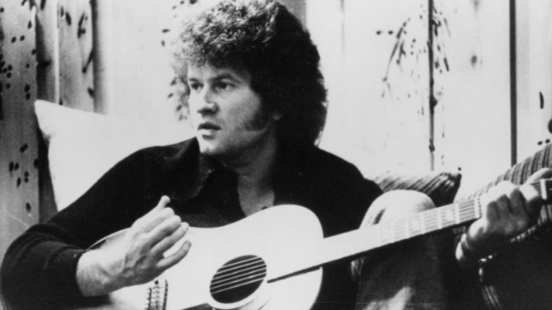Publicity photo of Terry Jacks.