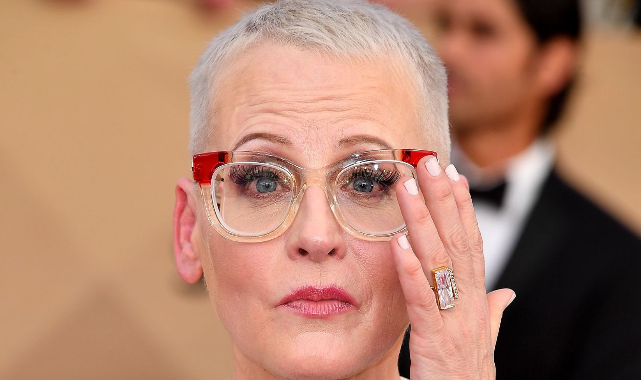 Lori Petty arrives at the 23rd Annual Screen Actors Guild Awards at The Shrine Expo Hall on January 29, 2017 in Los Angeles, California.