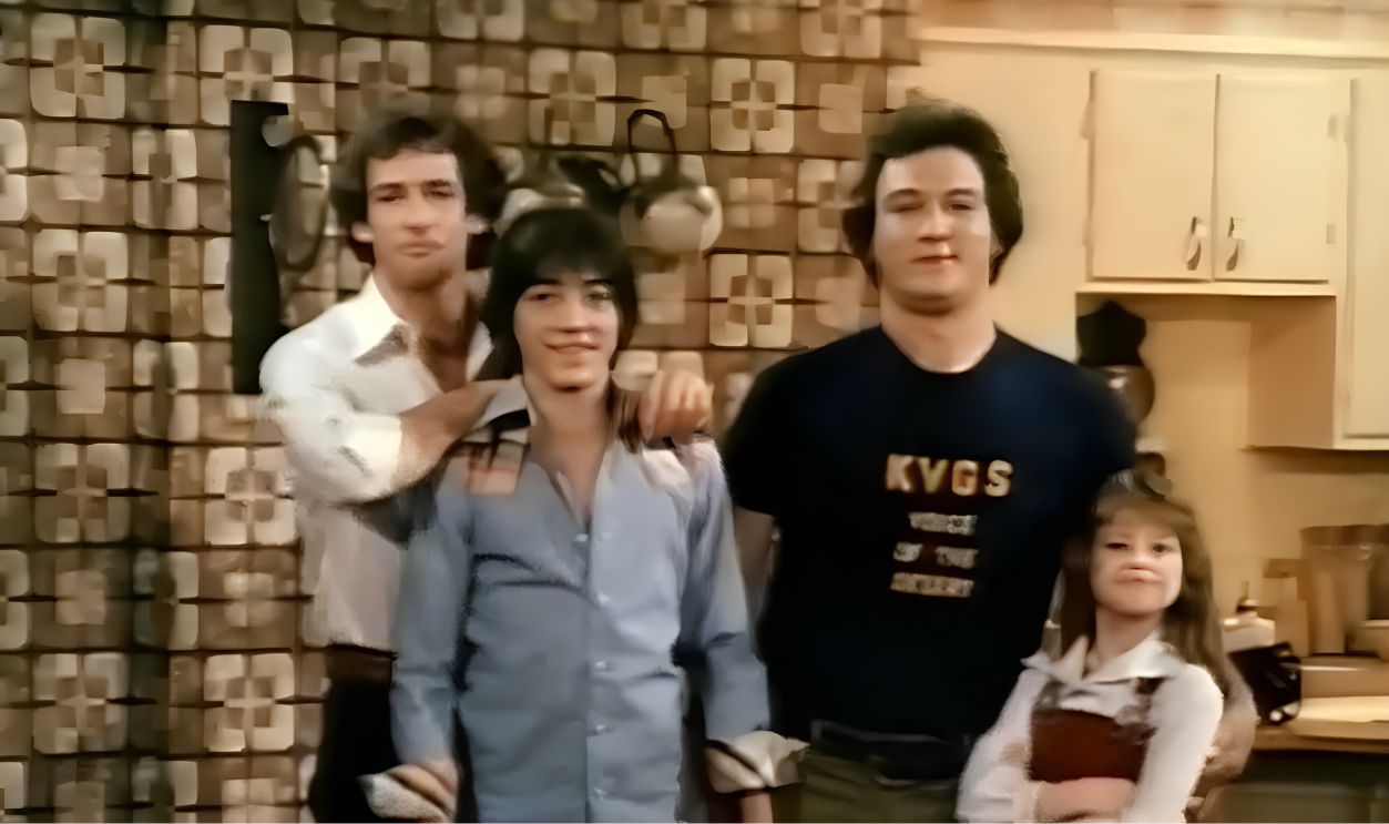 Screenshot from Who’s Watching the Kids? (1978) 