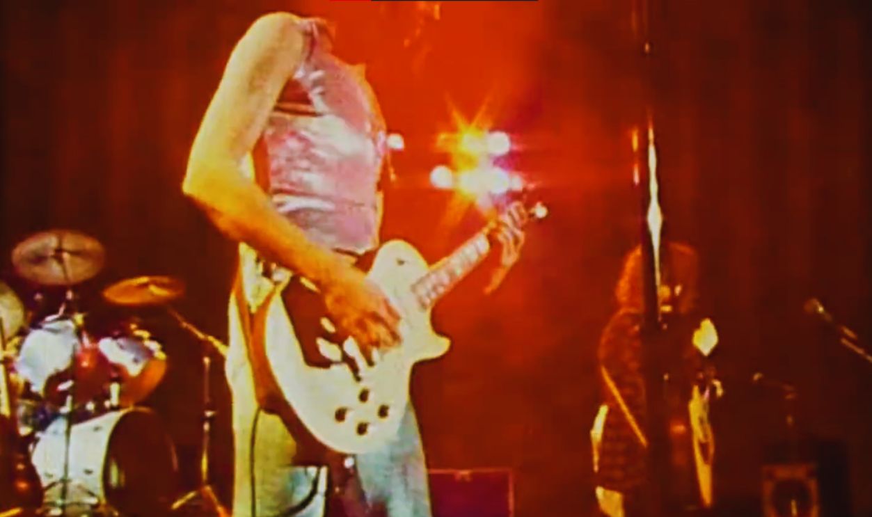 Screenshot from Boston - "More Than a Feeling" (1976)