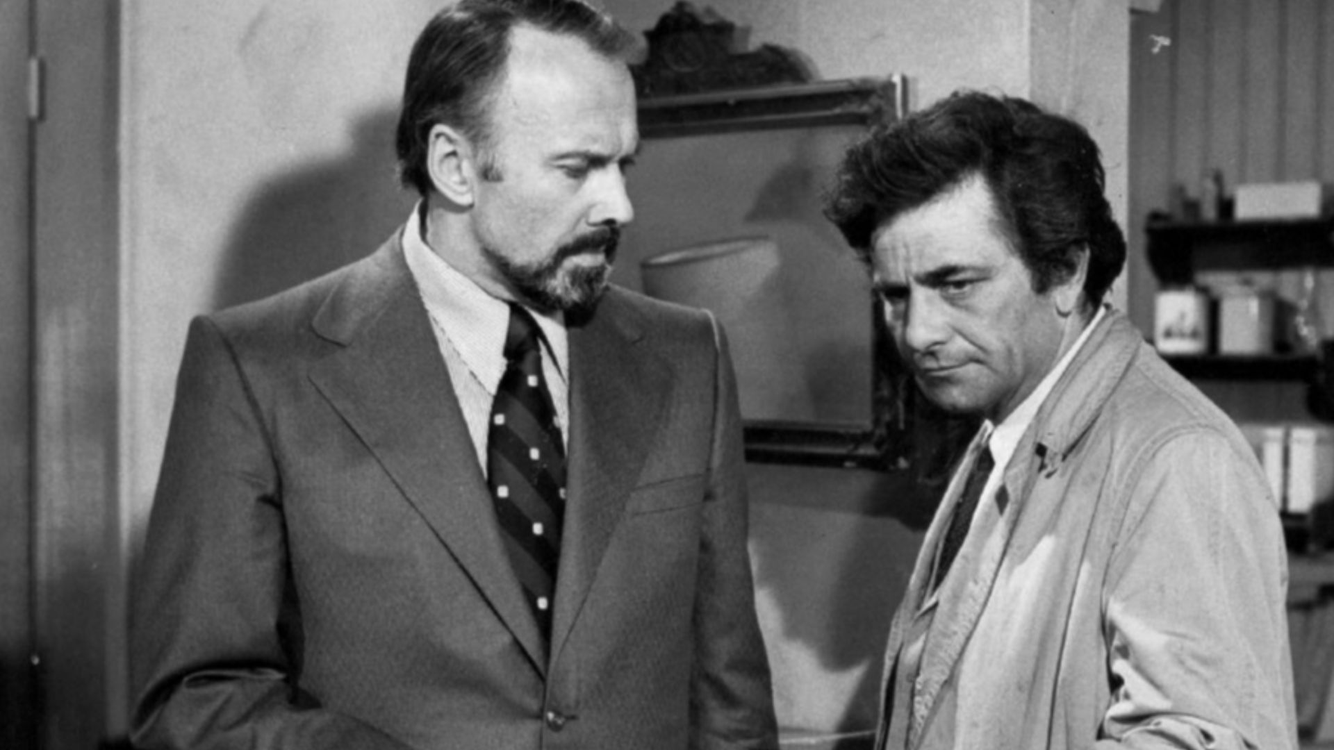 Publicity photo of Peter Falk and Richard Kiley in the television program Columbo.