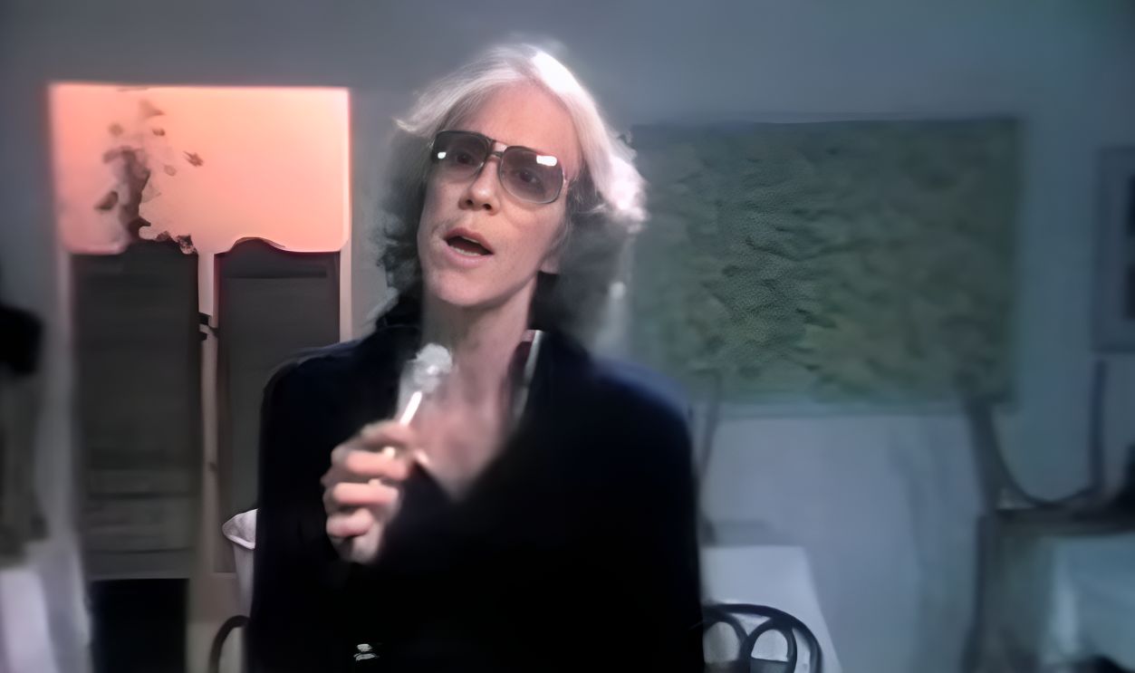 Screenshot from Sentimental Lady (1977)