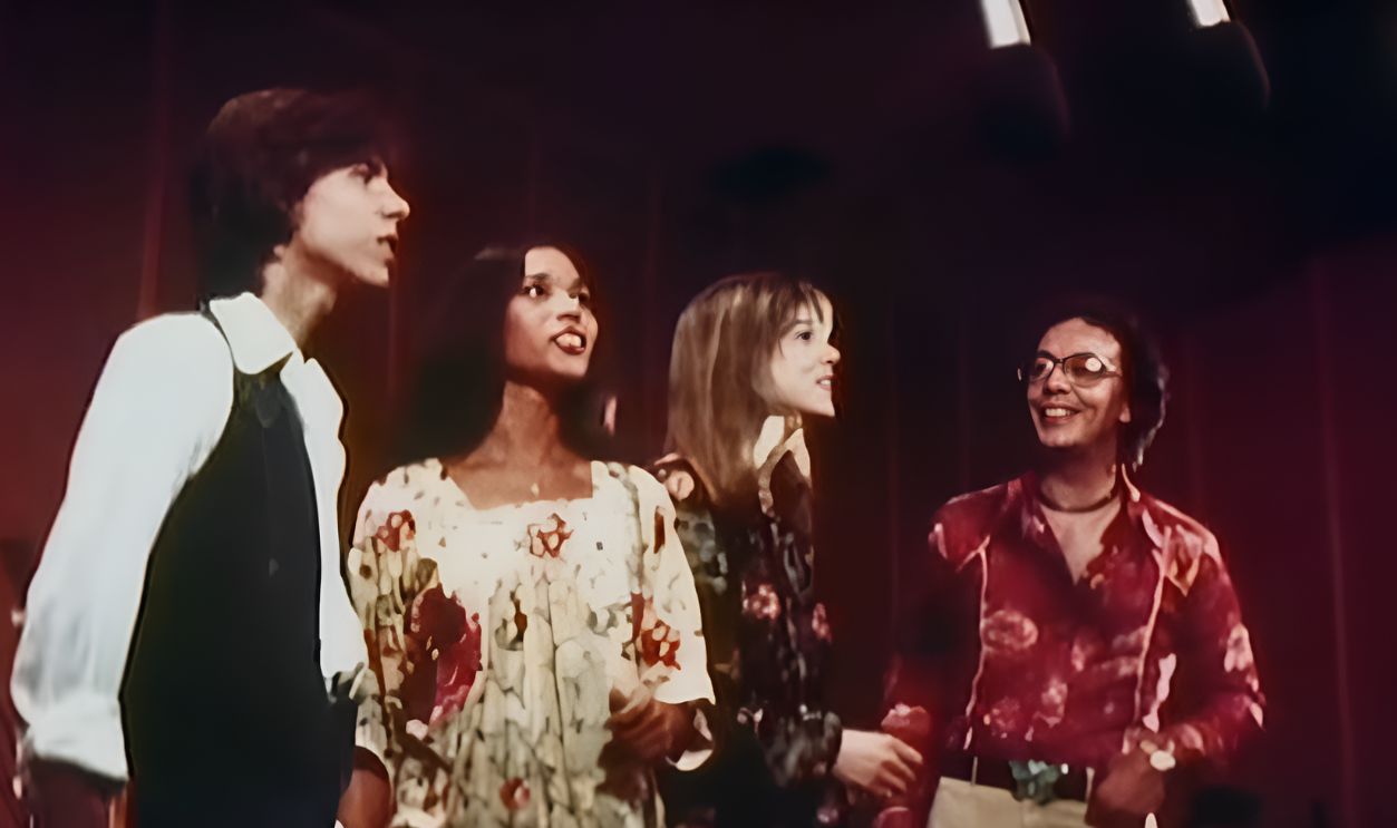 Screenshot from Afternoon Delight (1976)