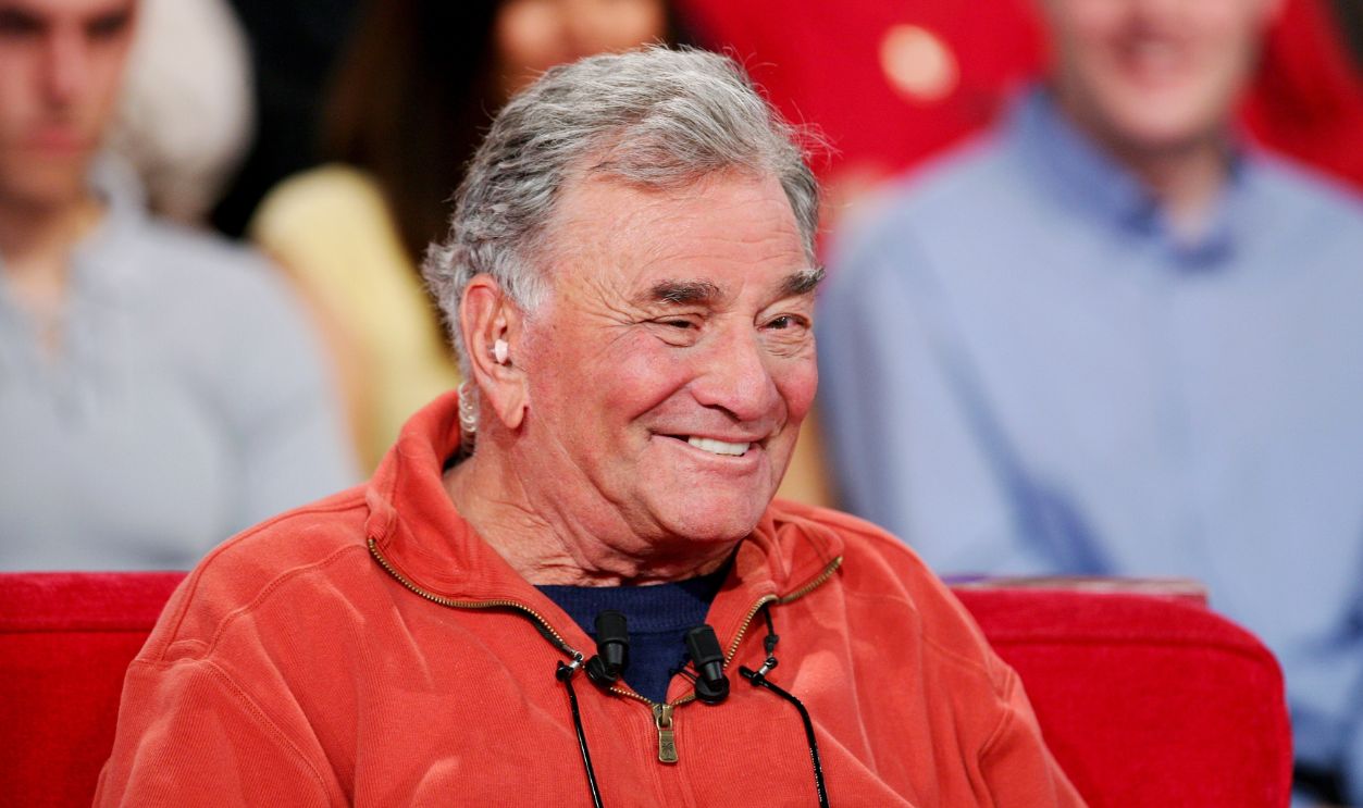 Didier Bourdon on Vivement Dimanche Tv show In Paris, France On November 22, 2006. FRANCE - NOVEMBER 22: Didier Bourdon On Vivement Dimanche Tv Show In Paris, France On November 22, 2006 - Peter Falk. 