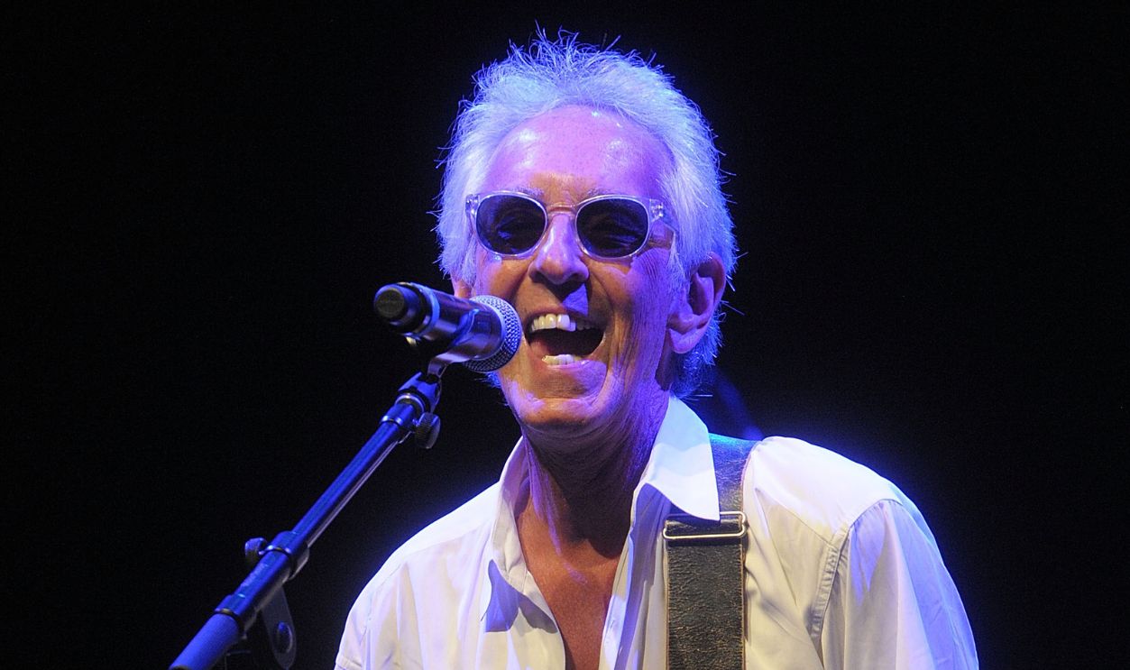 Elliot Lurie of Looking Glass performs at Rock The Yacht 2019 at Mayo Center Performing Arts on August 20, 2019 in Morristown, New Jersey.
