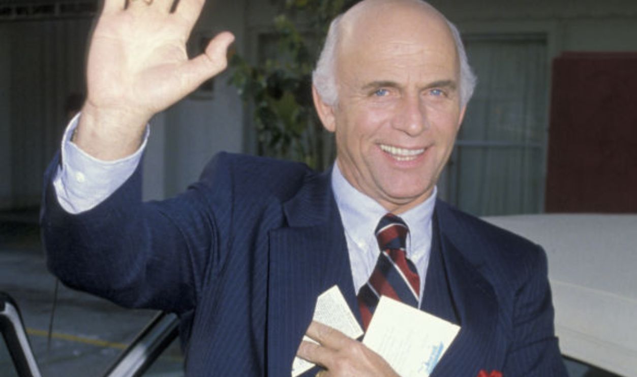 Actor Gavin MacLeod attends ABC TV Affiliates Party on May 9, 1983 at the Century Plaza Hotel in Century City, California.