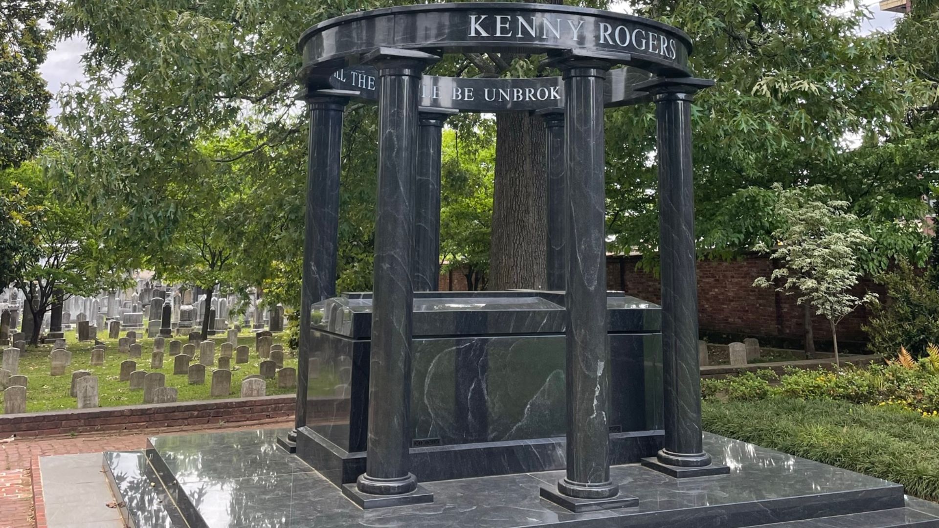 Kenny Rogers final resting place in Oakland Cemetery in Atlanta, Georgia