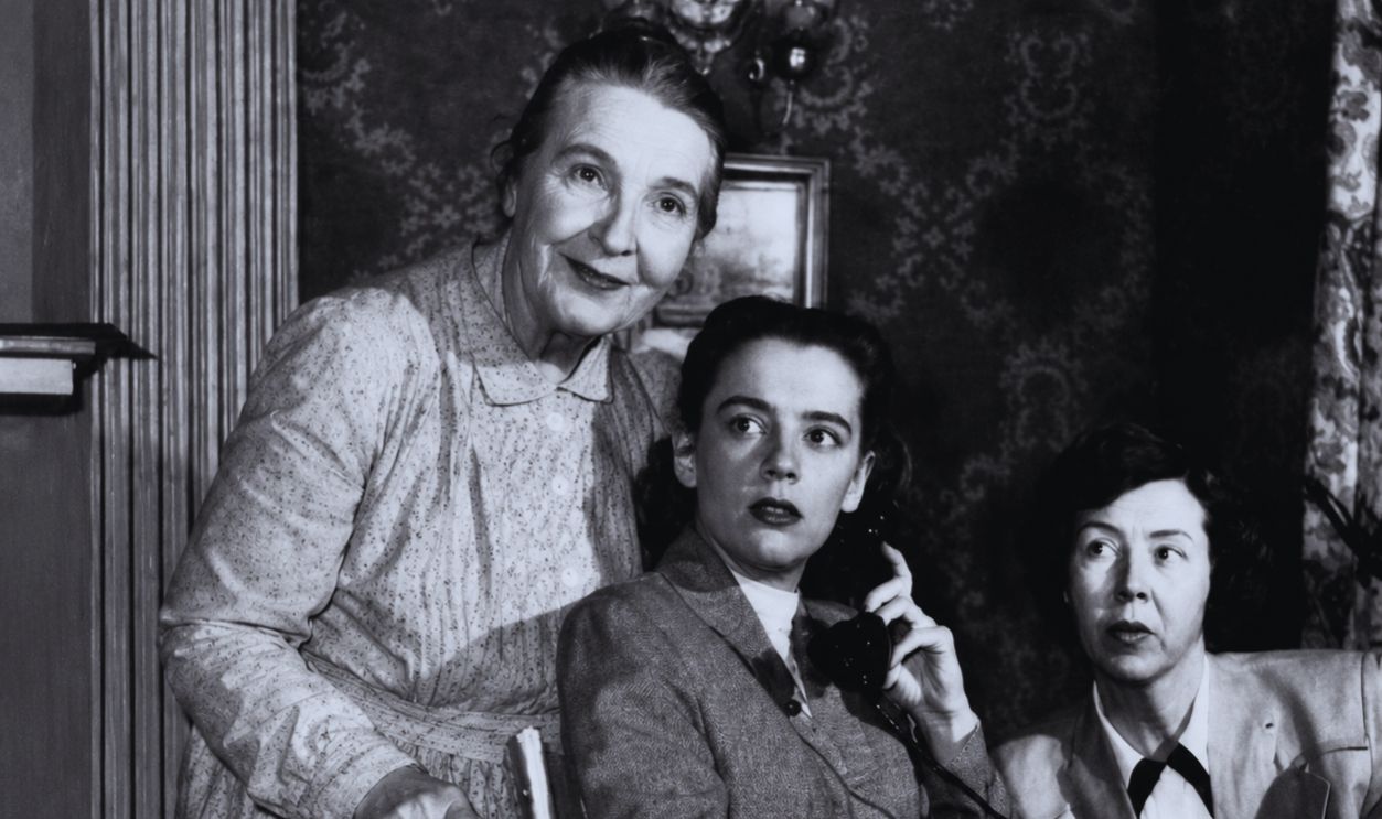 Screenshot from Miss Susan (1951)