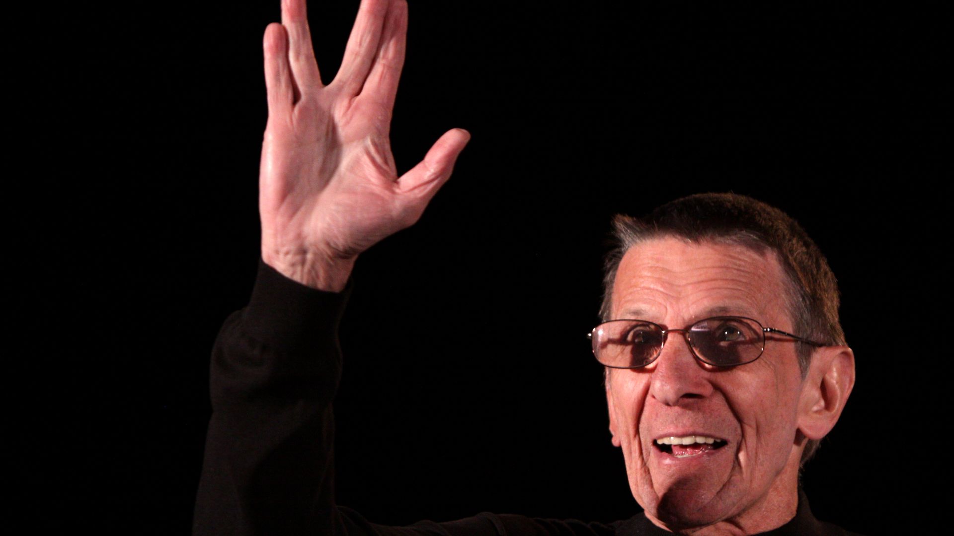 Leonard Nimoy at the Phoenix Comicon in Phoenix, Arizona.

Please attribute to Gage Skidmore if used elsewhere.