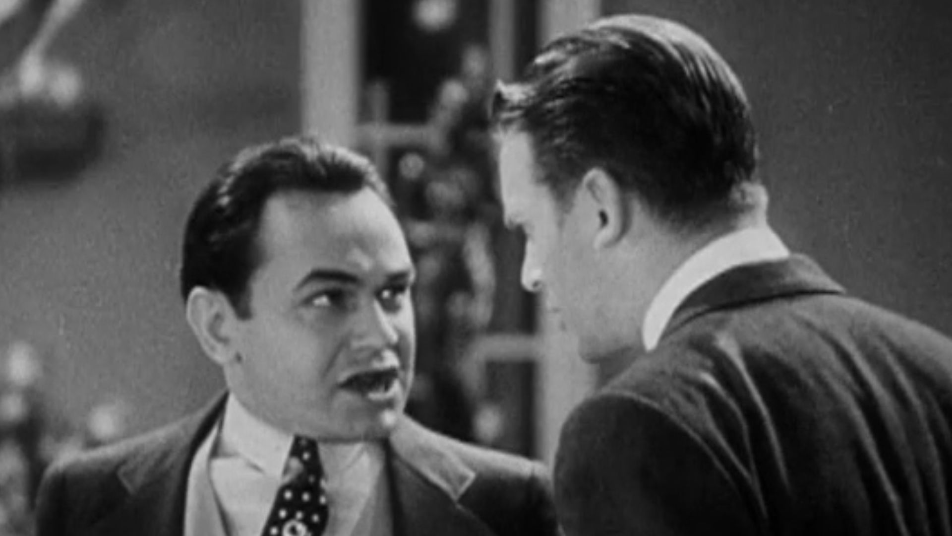 Cropped screenshot from the trailer for the 1931 film Little Caesar (1931).