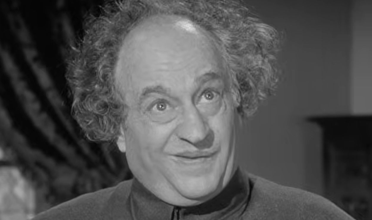 Screenshot from The Three Stooges Go Around the World in a Daze (1963)