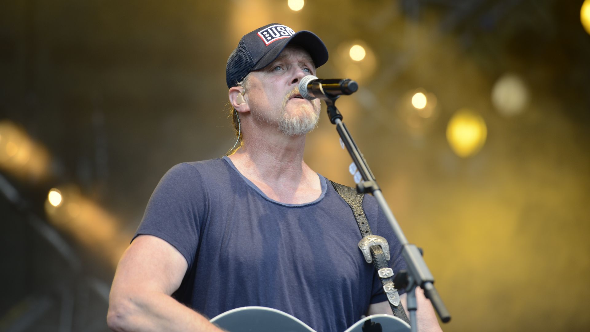 Trace Adkins, country music singer, sings during a concert at Ramstein Air Base, Germany, June 11, 2016. Adkins performed for Department of Defense members as part of a three-nation tour. (U.S. Air Force photo/ Airman 1st Class Joshua Magbanua)
Unit: 86th