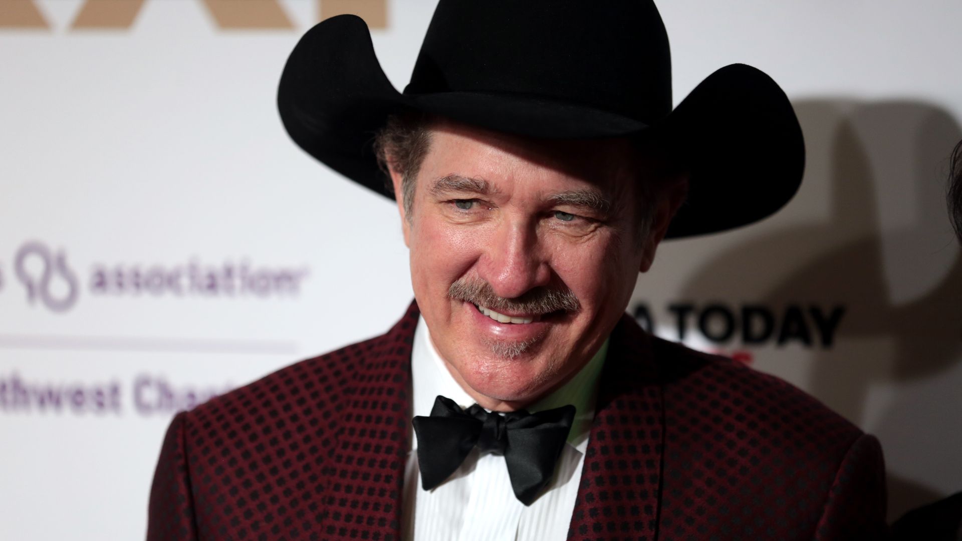Kix Brooks on the red carpet at Celebrity Fight Night XXIV at the JW Marriott Desert Ridge Resort & Spa in Phoenix, Arizona.

Please attribute to Gage Skidmore if used elsewhere.