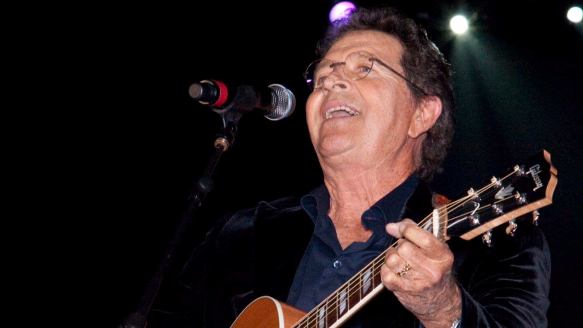 Mac Davis at the Alabama Music Hall of Fame Concert 2010
