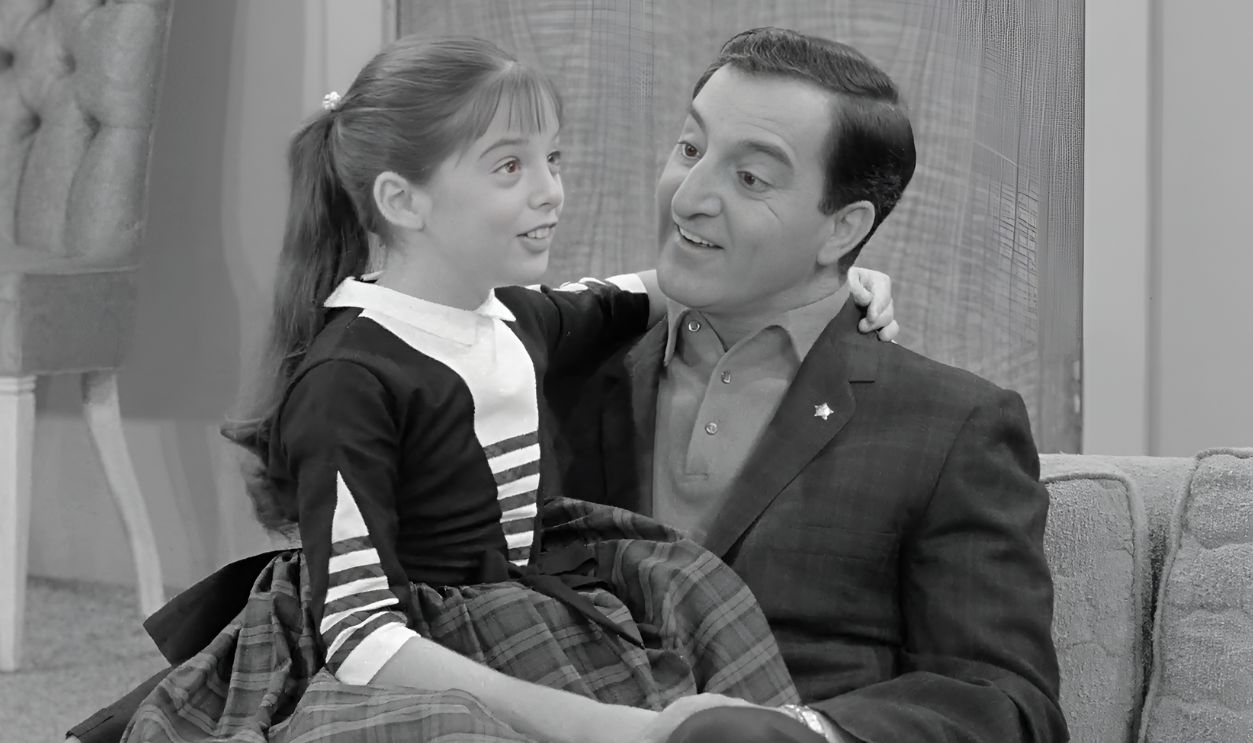 Screenshot from The Danny Thomas Show (1953–1964)