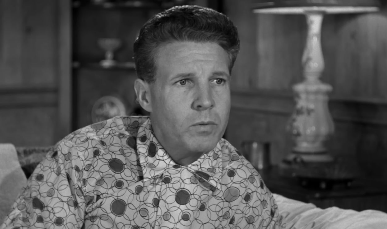 Screenshot from The Adventures of Ozzie and Harriet (1952–1966)