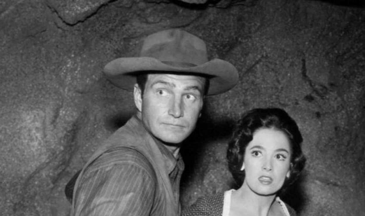 Linda Cristal