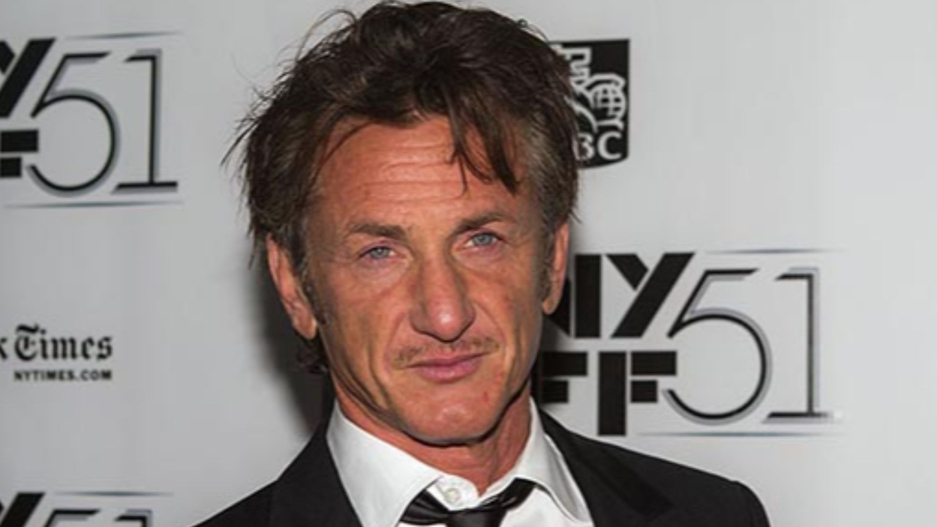 Sean Penn walking the 'The Secret Life of Walter Mitty' red carpet at the 51st New York Film Festival