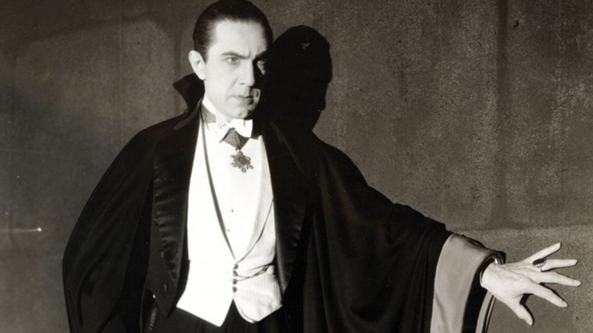 Bela Lugosi as Dracula, anonymous photograph from 1931, Universal Studios
