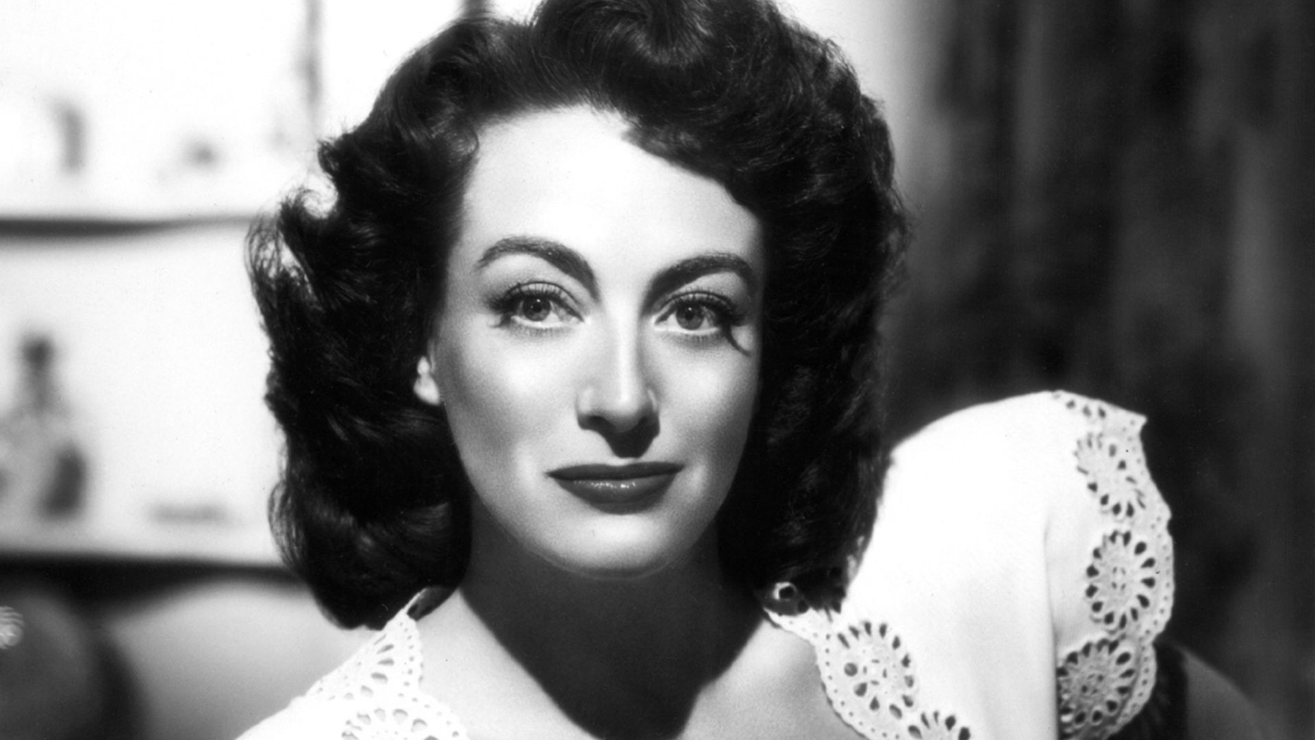Joan Crawford in a publicity photo for Humoresque (1946)