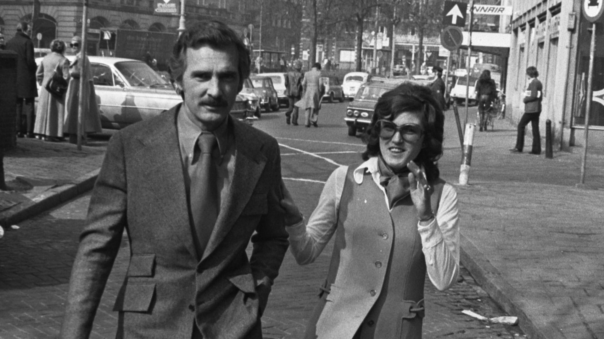 Collectie / Archief : Fotocollectie Anefo
Reportage / Serie : [ onbekend ]
Beschrijving : Dennis Weaver ( Mc Cloud ) in Amsterdam, Weaver op lijnbaansgracht in Amsterdam
Datum : 22 maart 1973
Locatie : Amsterdam, Noord-Holland
Trefwoorden : acteurs, tonee