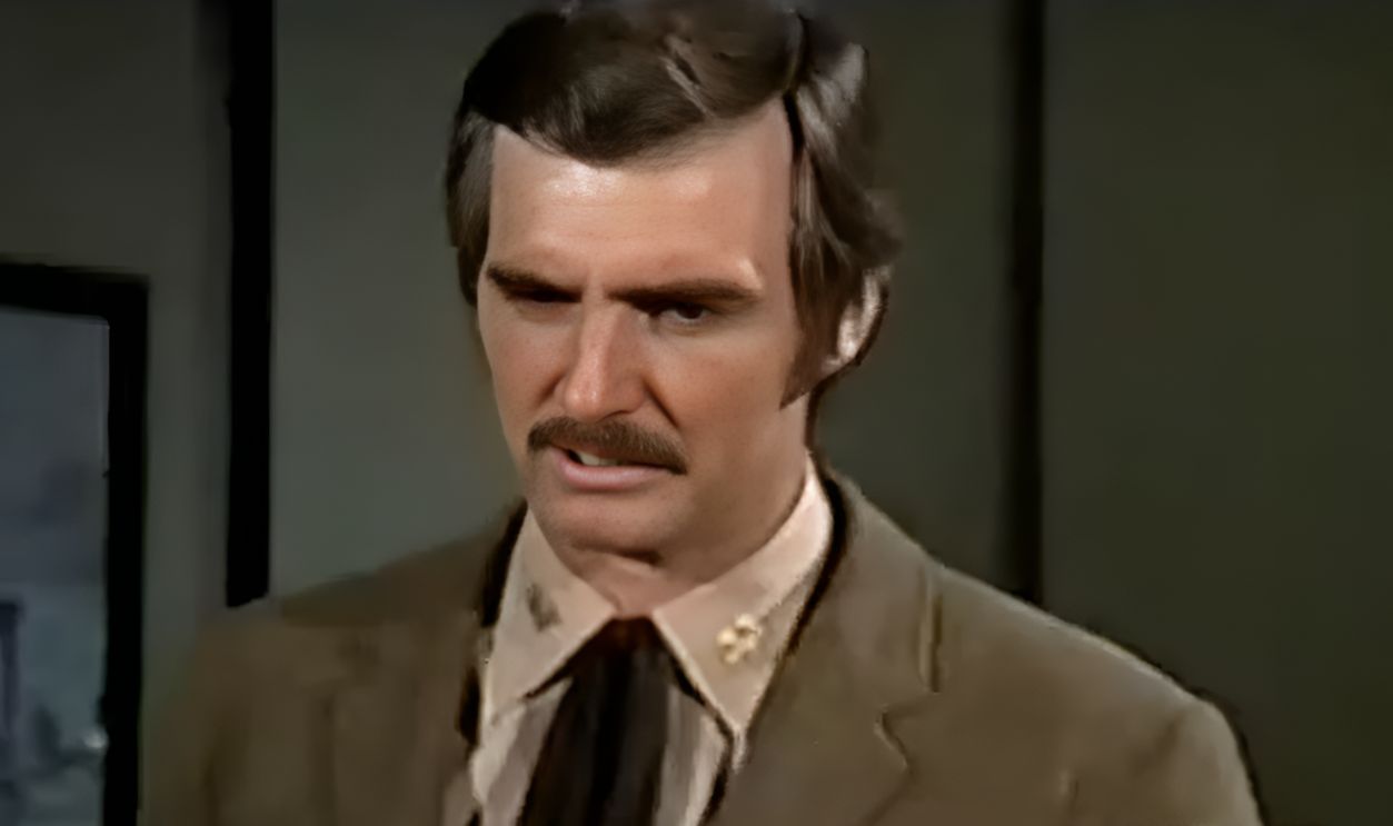 Screenshot from McCloud (1970–1977)