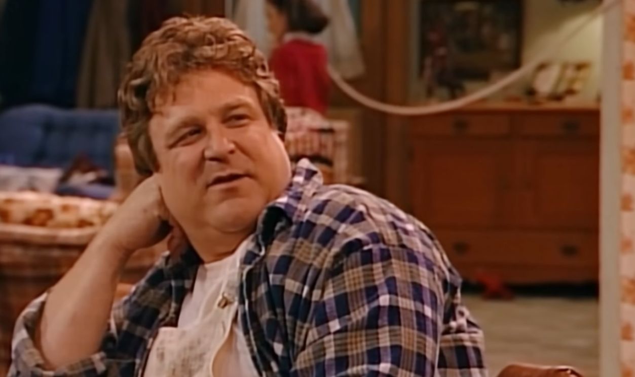Screenshot from Roseanne (1988-1997, 2018)