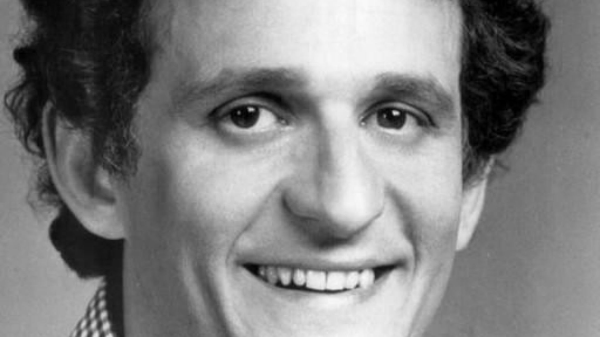 Photo of Peter Bonerz from the television program The Bob Newhart Show.  Bonerz played Gerry, the dentist, who shared an office with his friend, Bob (Newhart), the psychologist.
