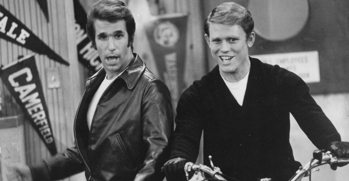 Publicity photo of Fonzie (Henry Winkler) and Richie (Ron Howard) from Happy Days.