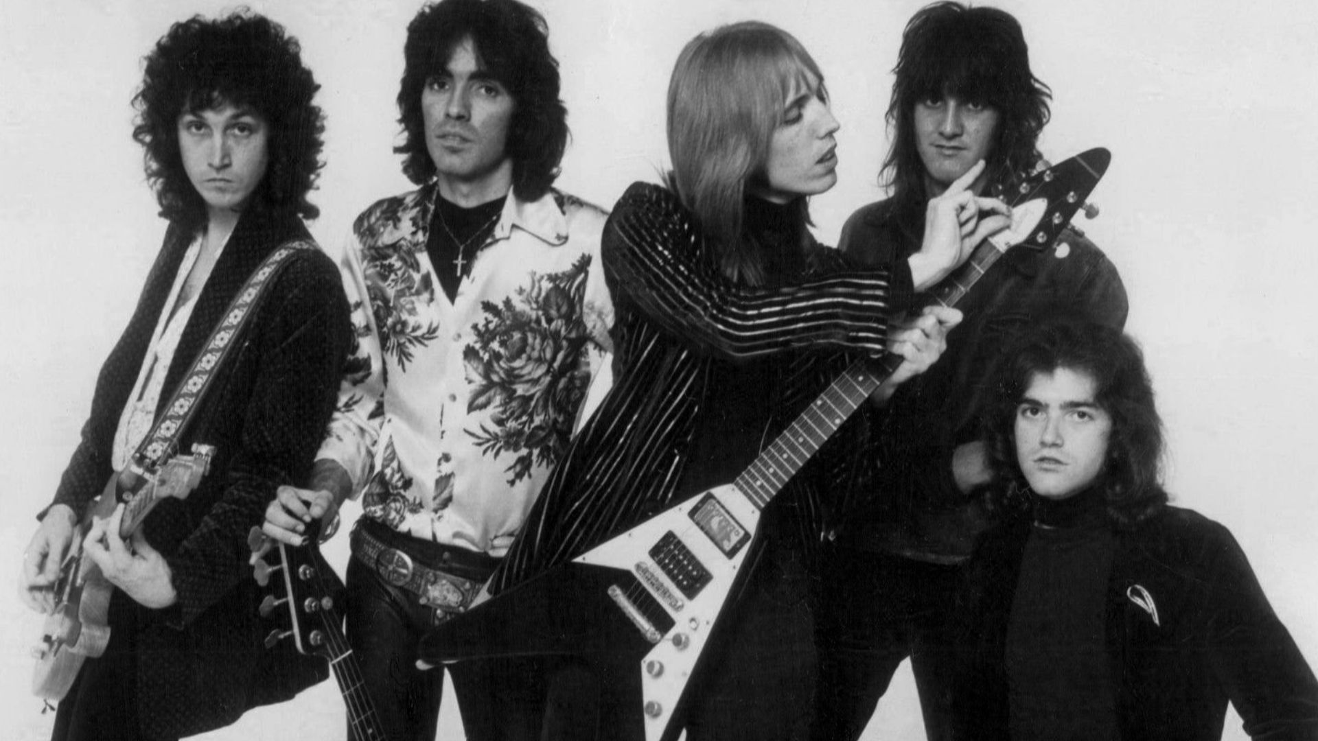 Photo of the musical group Tom Petty and the Heartbreakers.