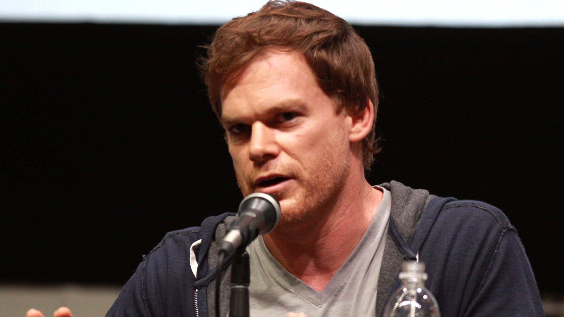 Michael C. Hall speaking at the 2013 San Diego Comic Con International, for