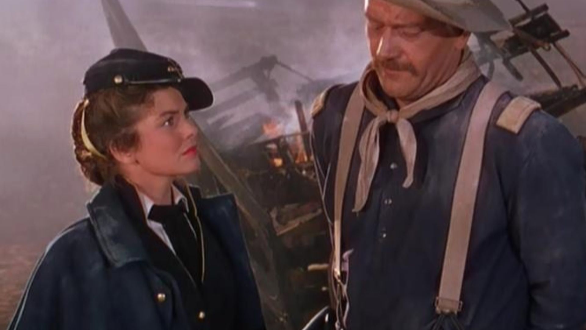 Joanne Dru & John Wayne in She Wore a Yellow Ribbon - trailer (cropped screenshot)