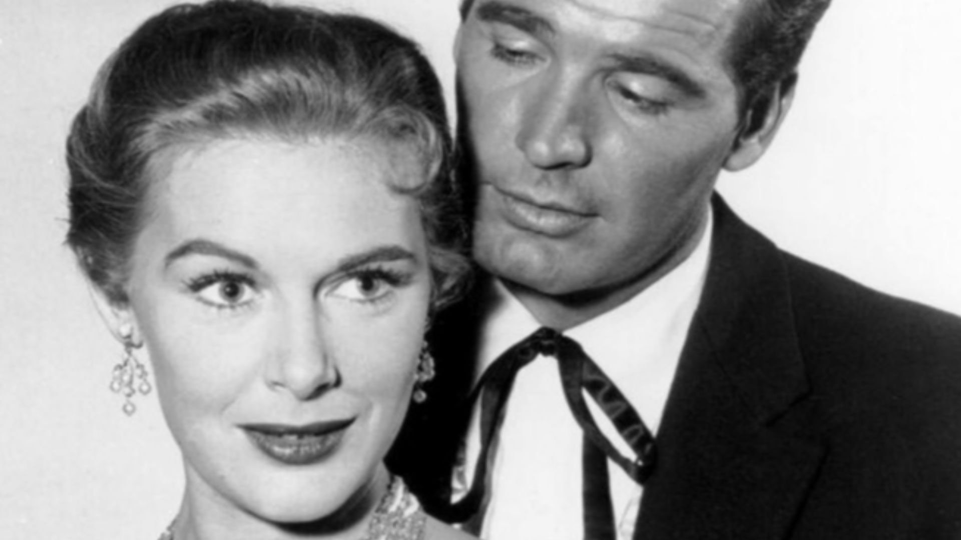 Photo of Diane Brewster and James Garner from the television program Maverick.