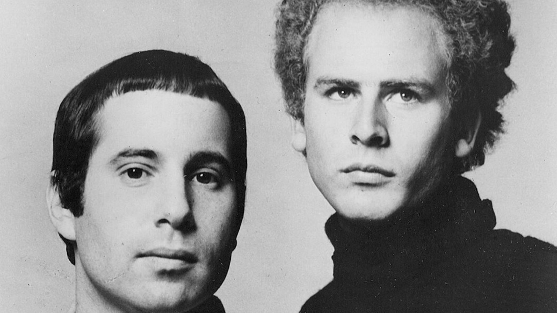 Photo of Paul Simon and Art Garfunkel as the duo Simon and Garfunkel.
